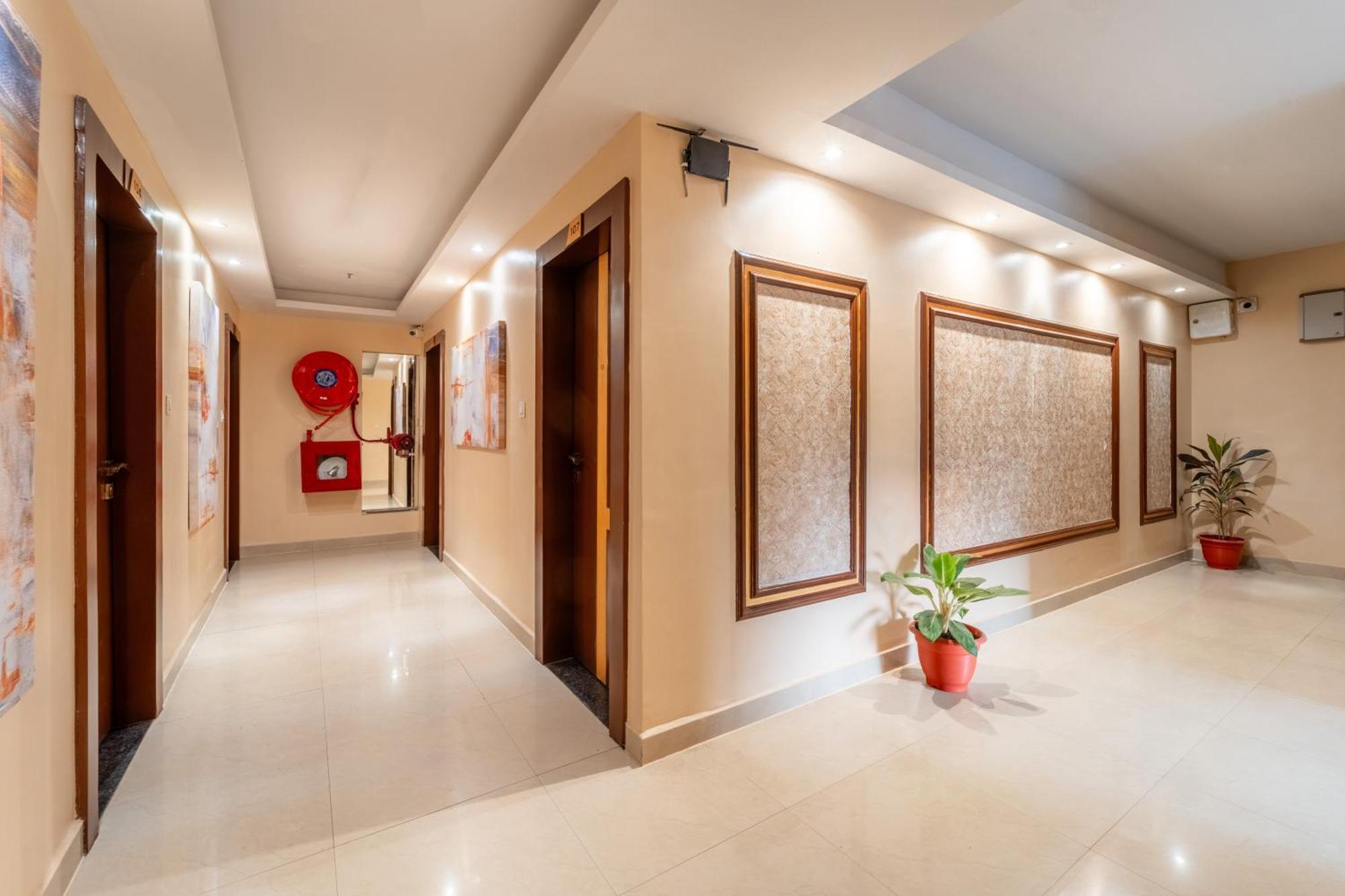 Treebo Premium Zorba Hotel Бопал Екстериор снимка