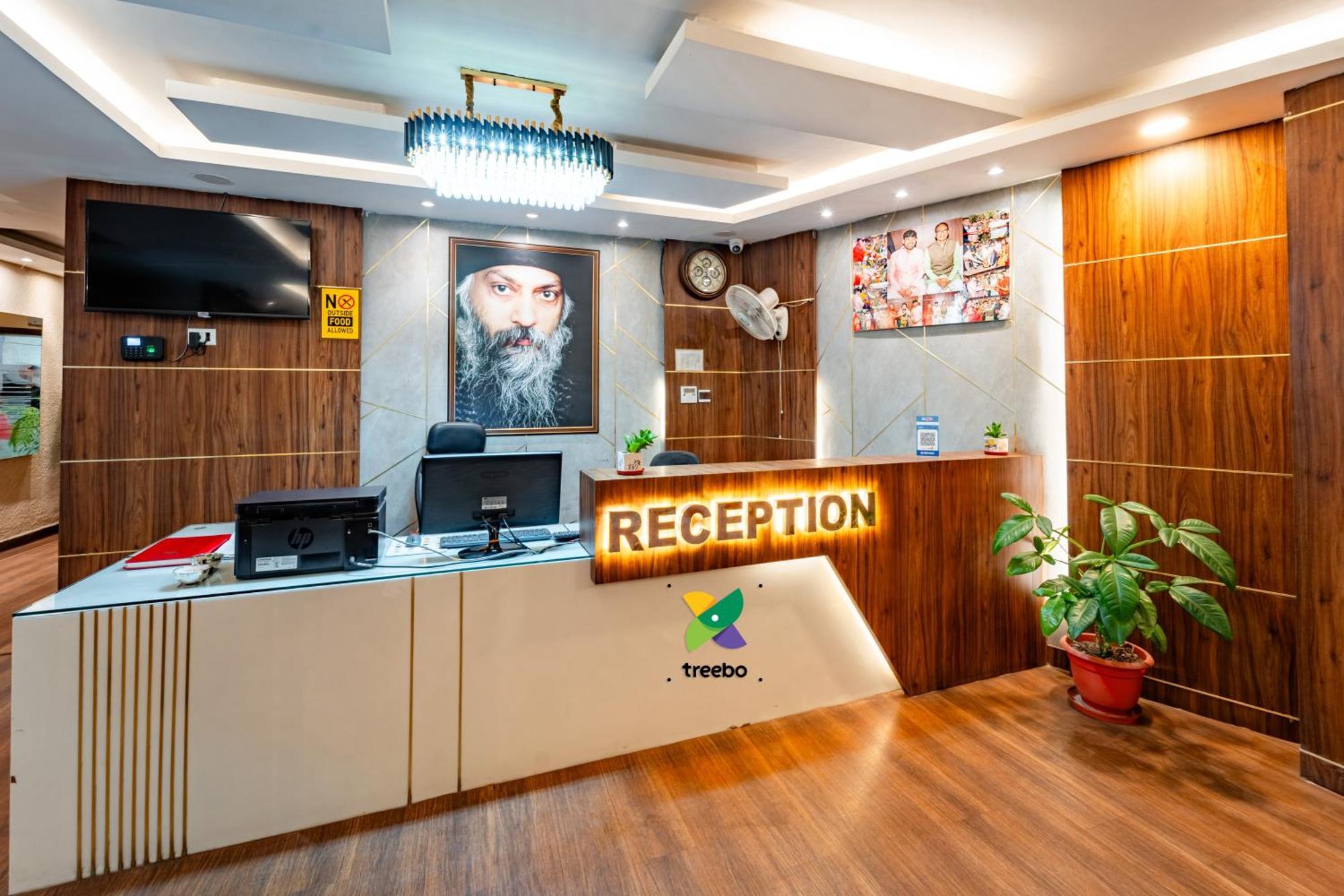 Treebo Premium Zorba Hotel Бопал Екстериор снимка