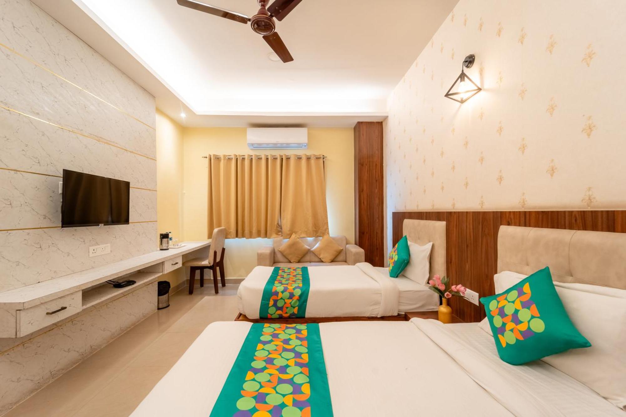 Treebo Premium Zorba Hotel Бопал Екстериор снимка