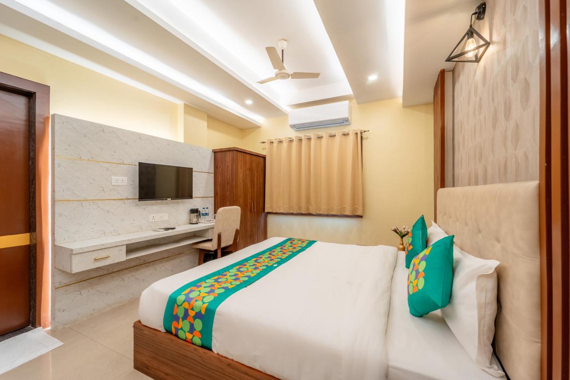 Treebo Premium Zorba Hotel Бопал Екстериор снимка